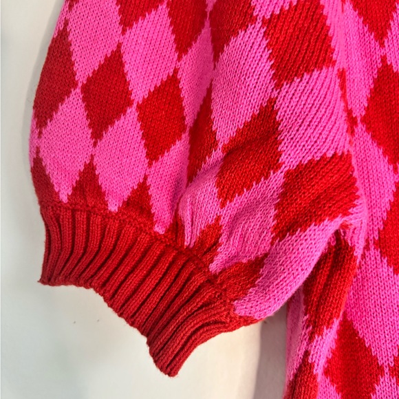 Forever 21 Red and Pink Argyle Puff Sleeve Crewneck Sweater - Picture 4 of 4